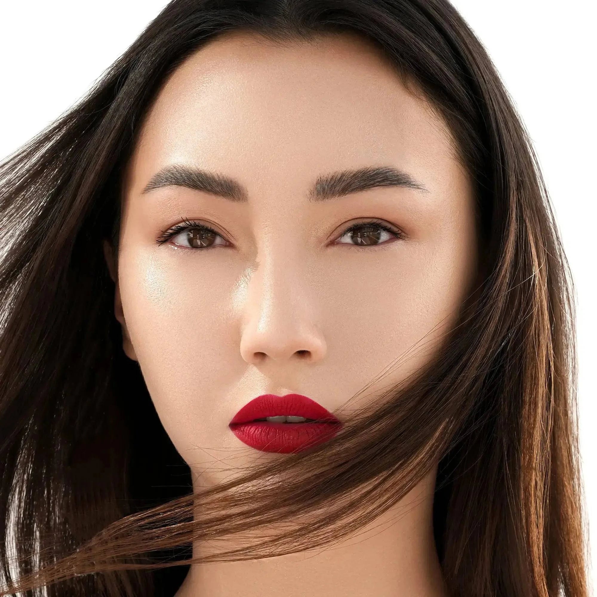 I NEED A ROUGE MATTE LIQUID LIPSTICK - שפתון נוזלי מאט איי ניד אה רוג' Natasha Denona