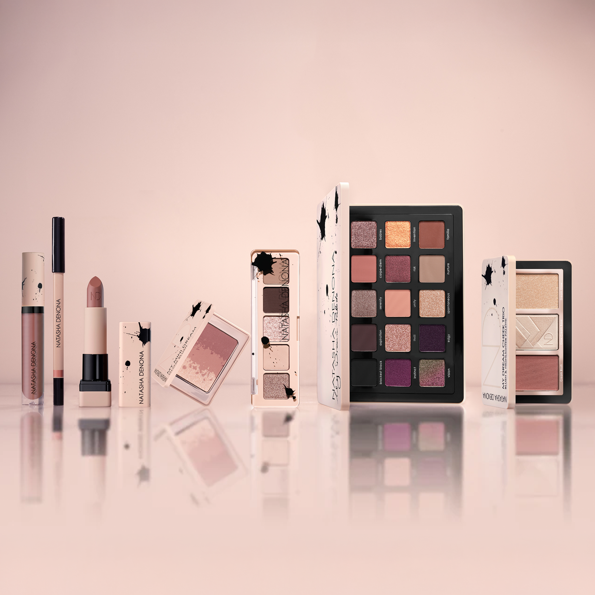My_Dream_Glow_Blush_Ornament_Inspiration_Image.png My_Dream_Glow_Blush_Ornament_Inspiration_Image.png