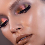 CHROMIUM LIQUID EYESHADOW- צללית נוזלית לעיניים כרומיום בגימור מולטי-כרום -  3