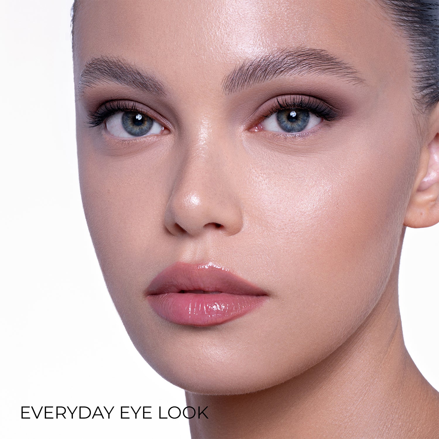 MINI EYE SCULPT EYESHADOW PALETTE - פלטת צלליות לעיניים מיני איי סקולפט