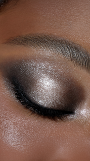 I NEED A COOL EYESHADOW PALETTE - פלטת צלליות לעיניים איי ניד אה קול