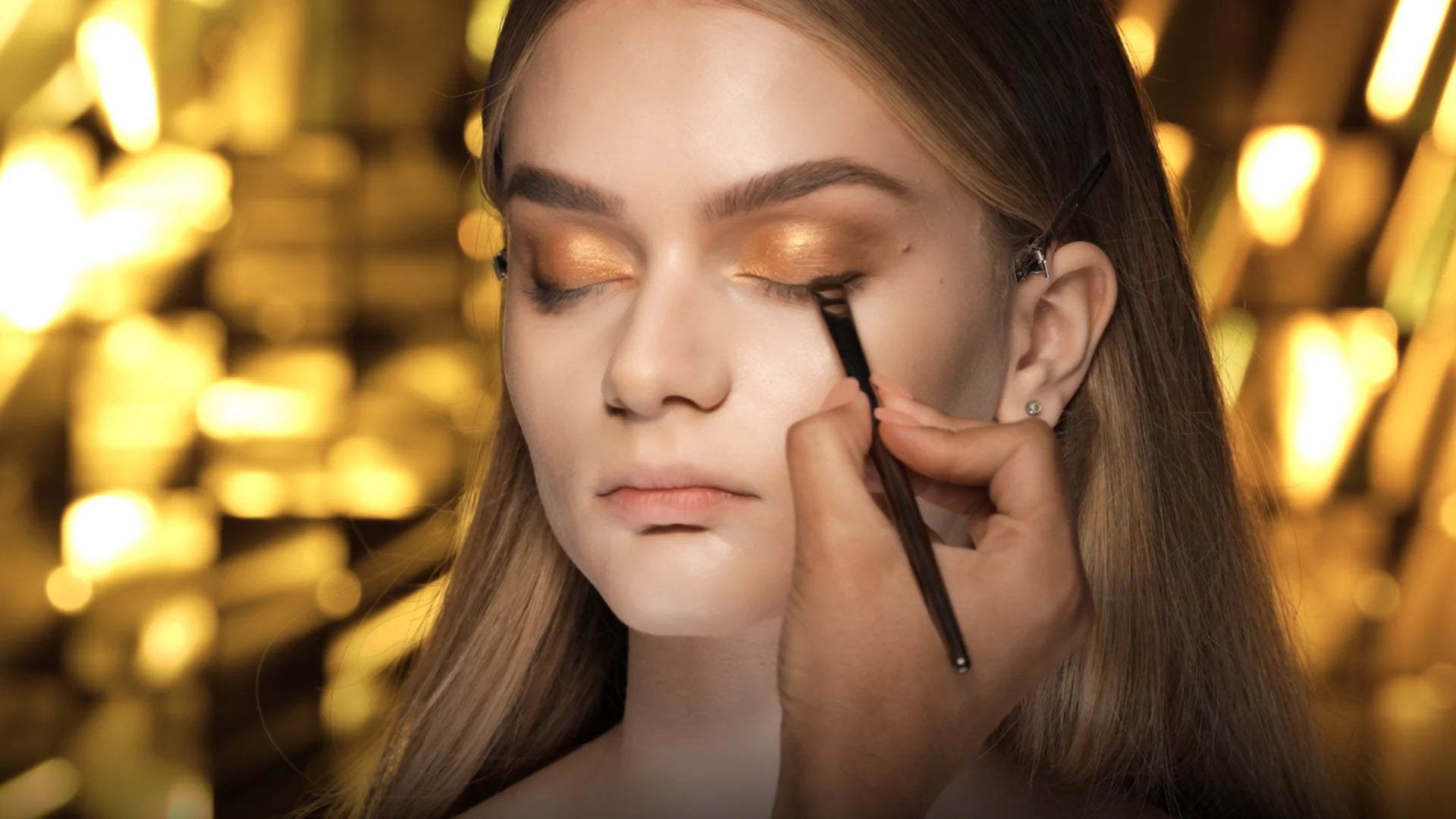v1_-_Vassilia_-_Glam_look_-_LIght_skin.00_00_18_06.webp