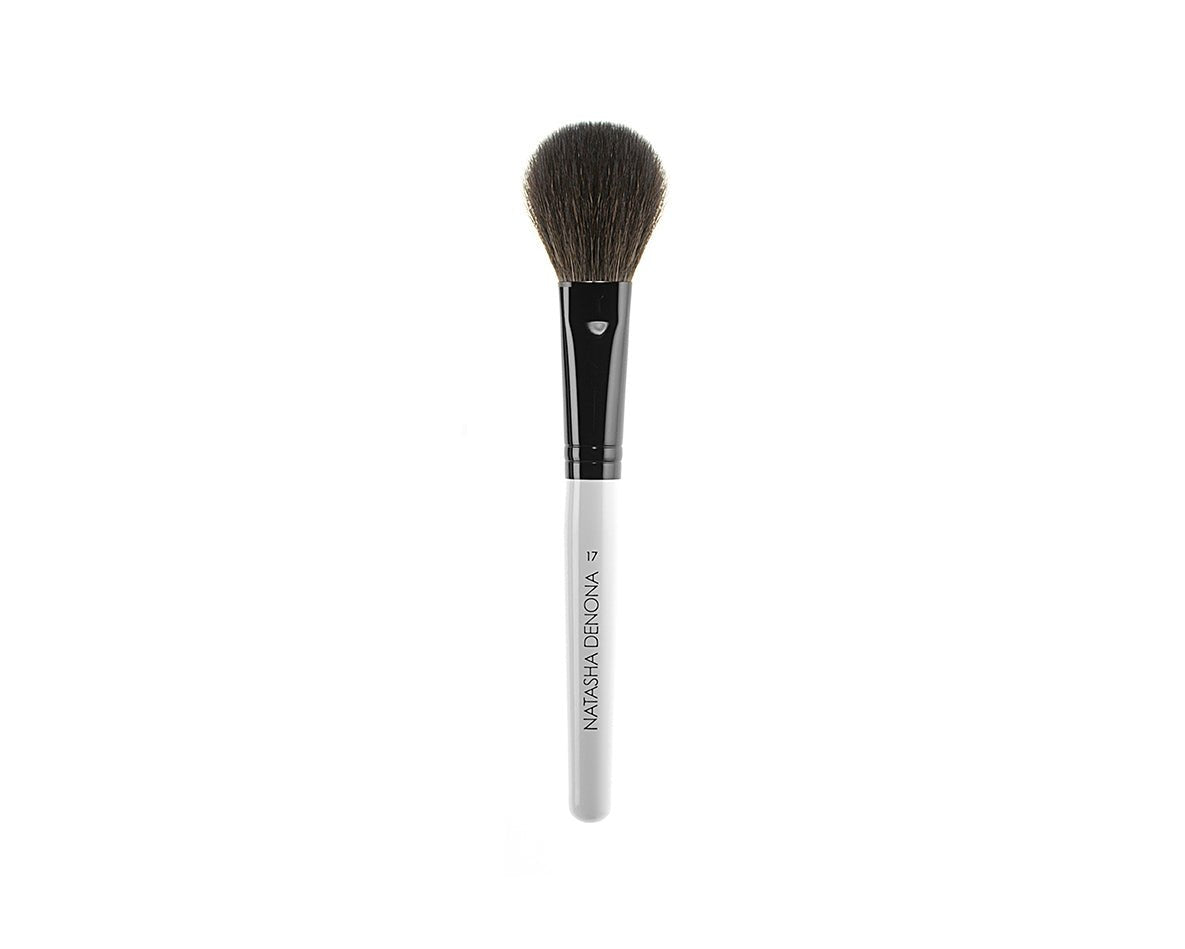 NO. 17 BLUSH BRUSH packshot