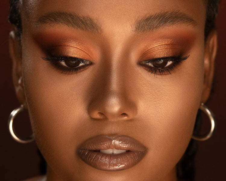 Mini Bronze model look
