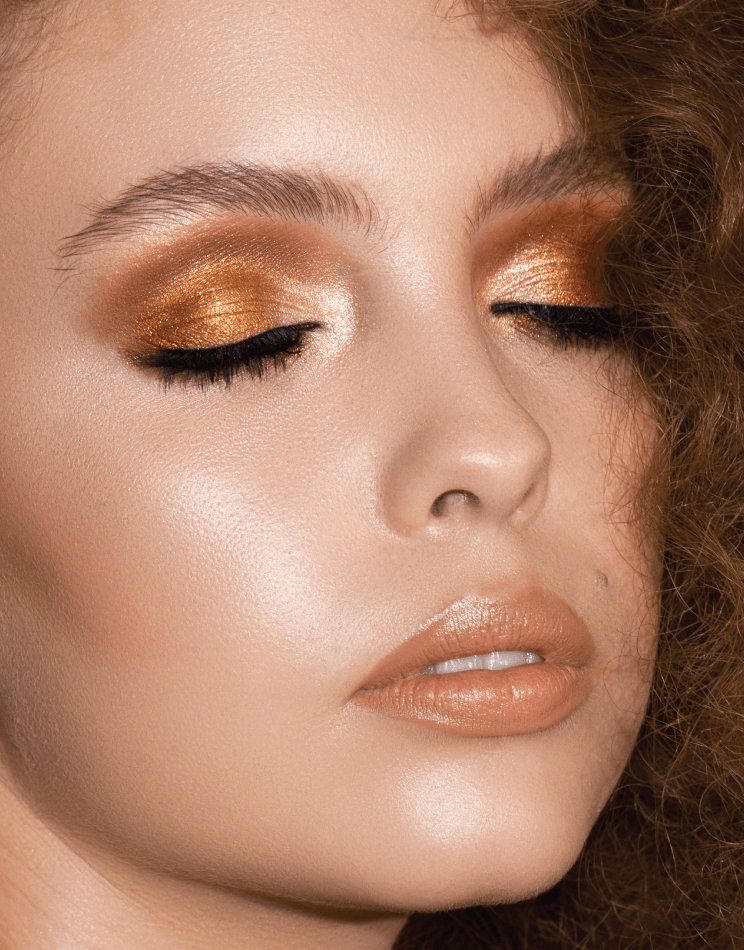MINI SUNSET model look