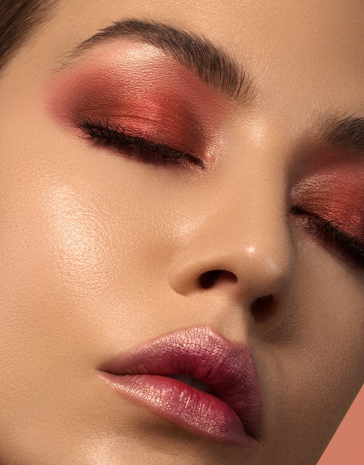 Coral Palette model look
