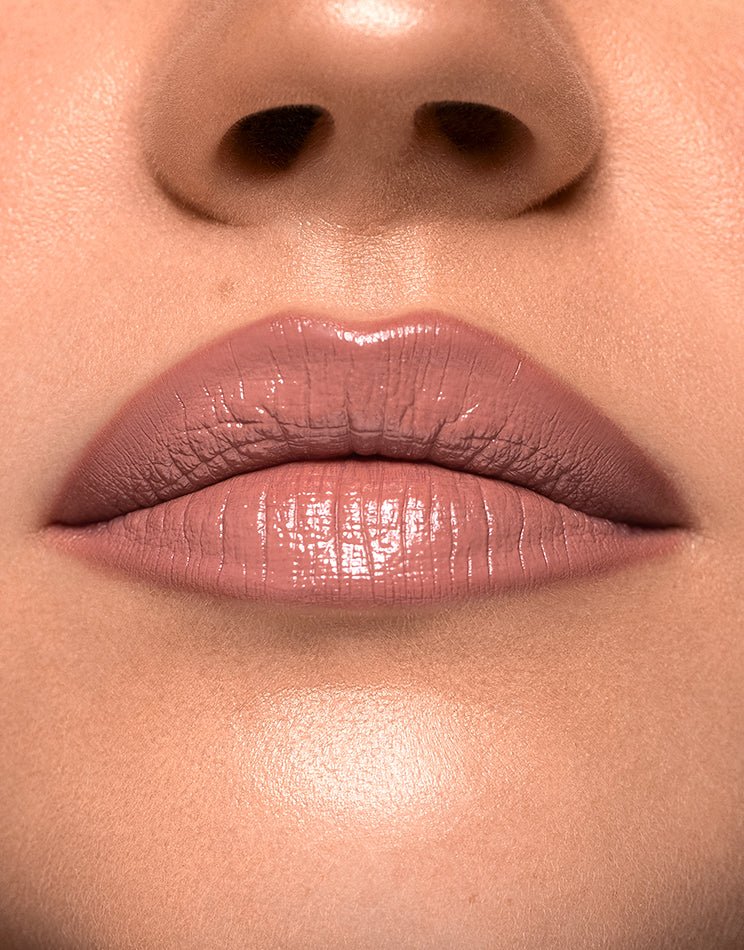 MY DREAM LIPSTICK model look