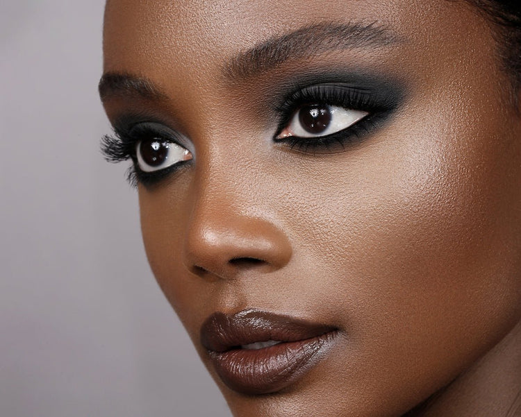 MINI XENON EYESHADOW model look